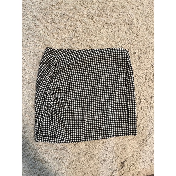 NWOT Zara Ruched Gingham Mini Skirt - Picture 2 of 3